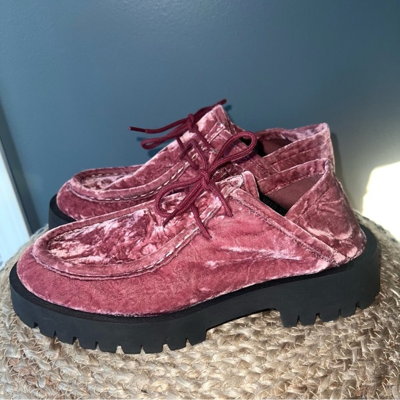 Free People Shoes - Free People Convertible Velvet Oxfords